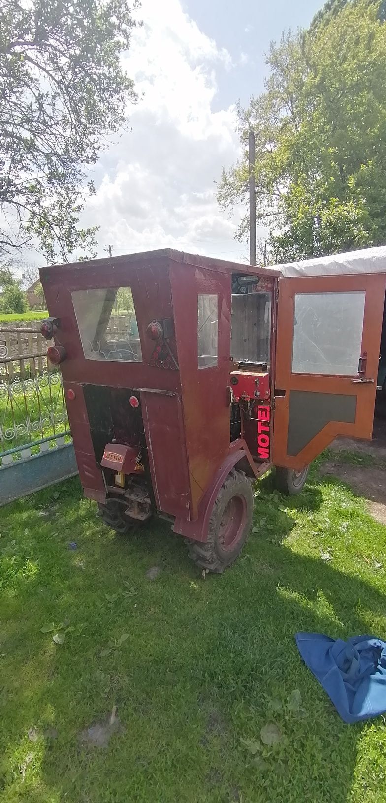 Саморобний трактор 10 к.с. присутній торг