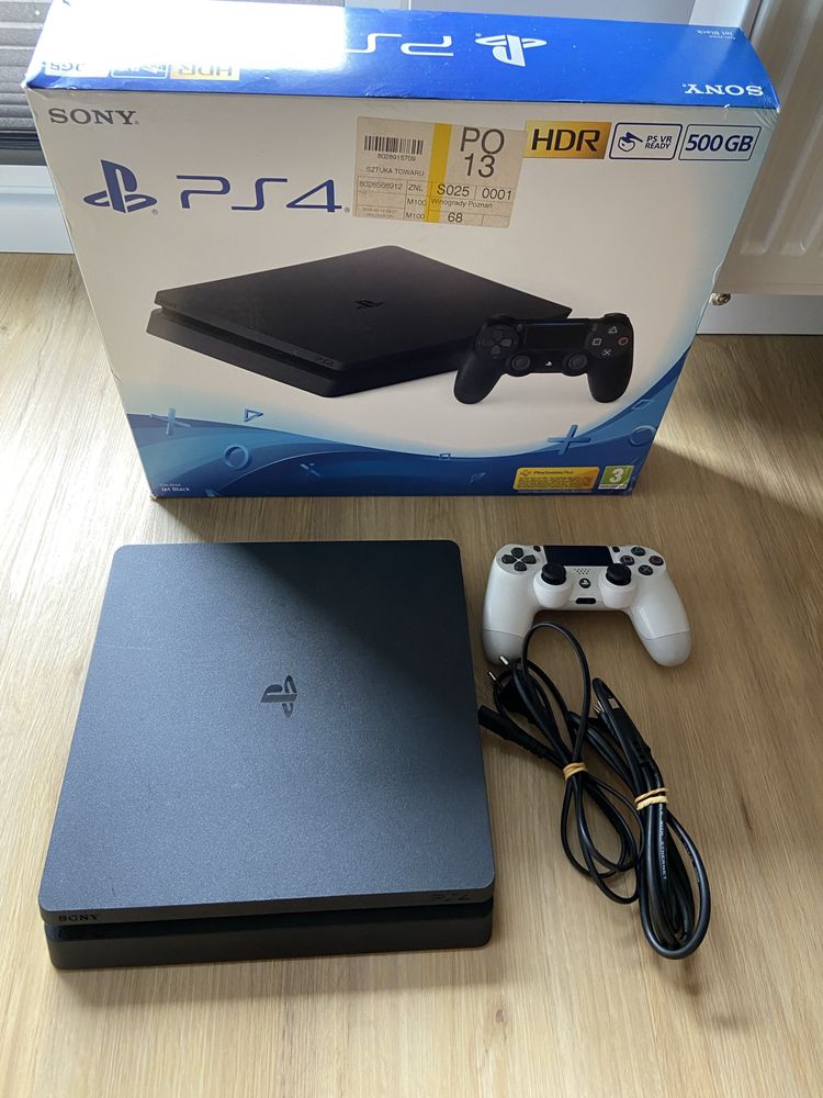 Konsola Playstation 4 slim 500gb ps4