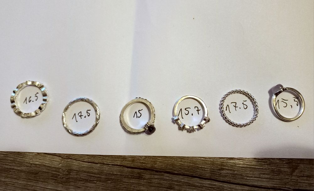 Zestaw pierścionków 6 szt. różnych rozmiarów Lovisa