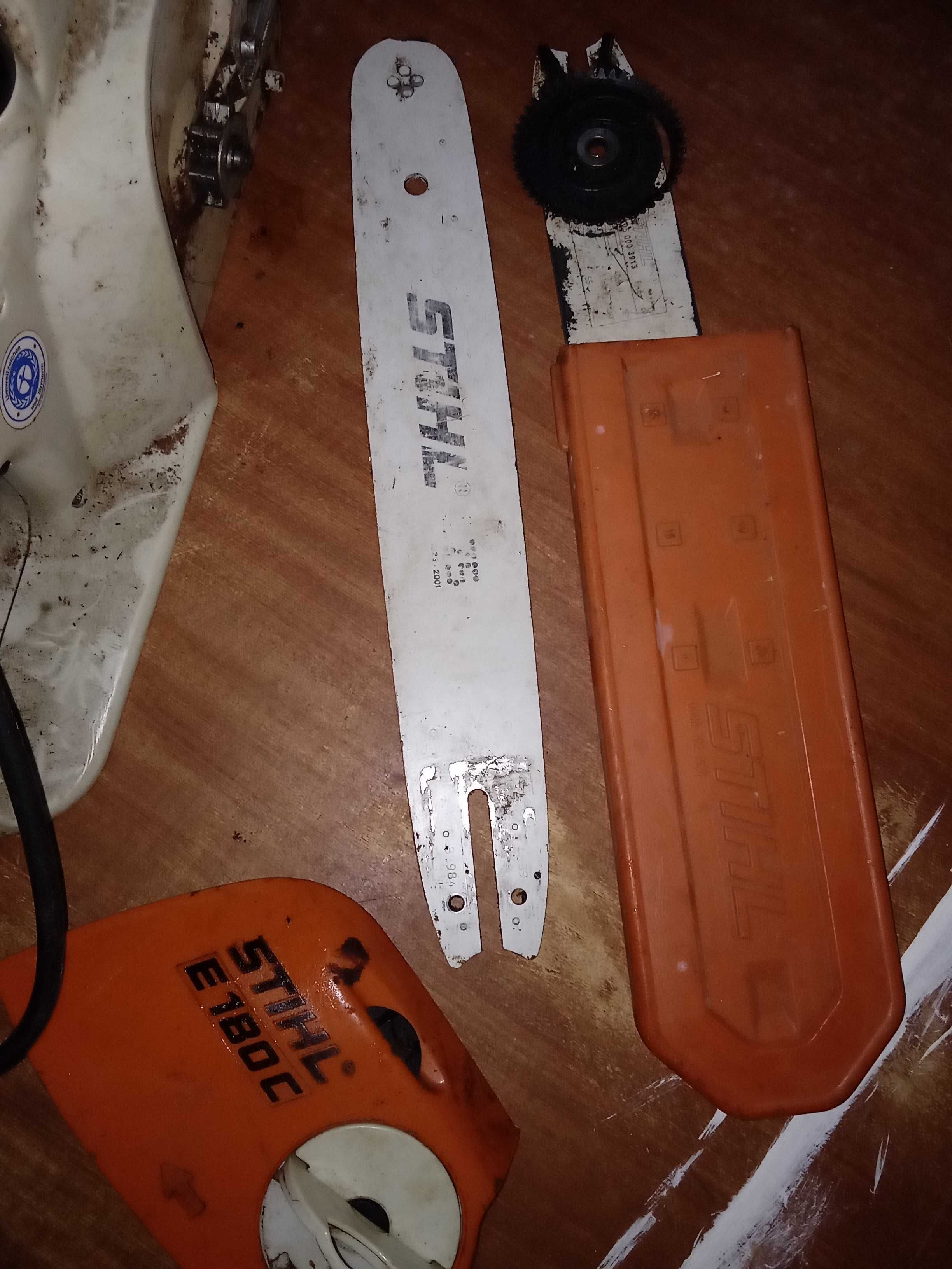 Motosserra  Stihl, modelo E 180C