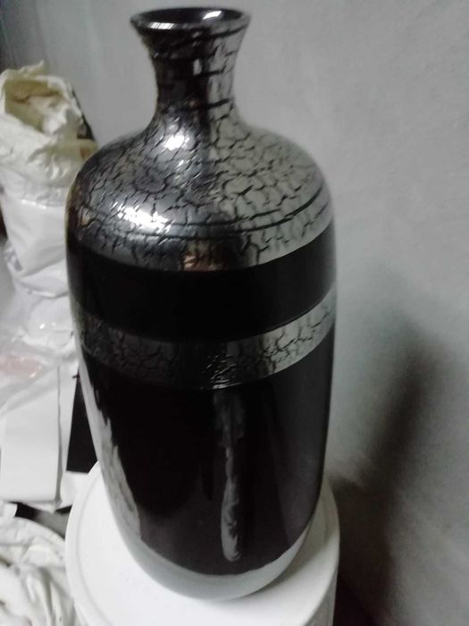 Jarra decorativa preto e prata