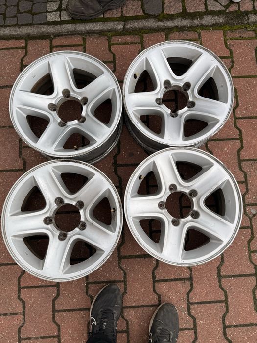 Felgi aluminiowe 16″ 5×139,7 – Suzuki Grand Vitara I oryginal