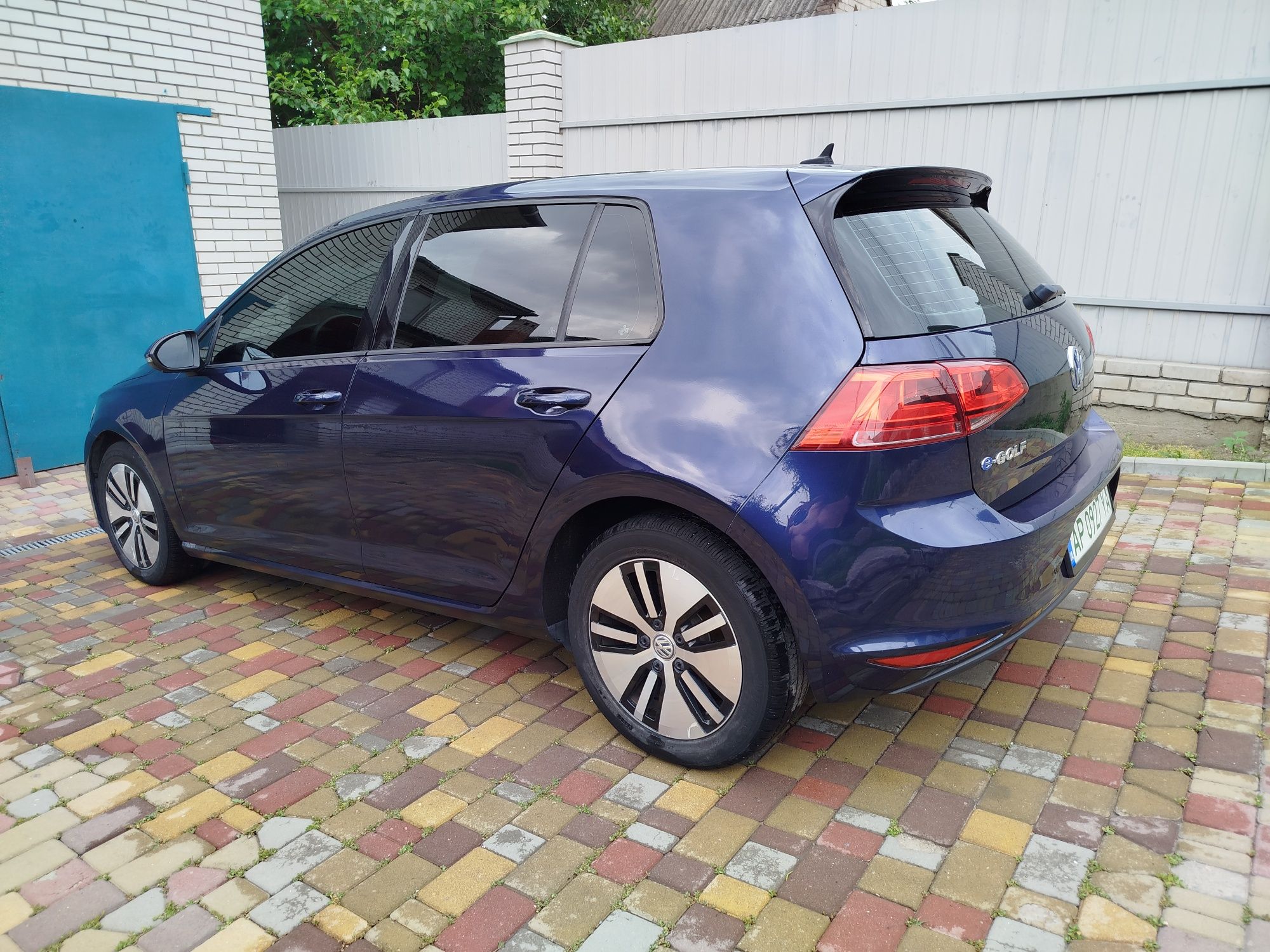 E-golf 2016 проезжает 150км
