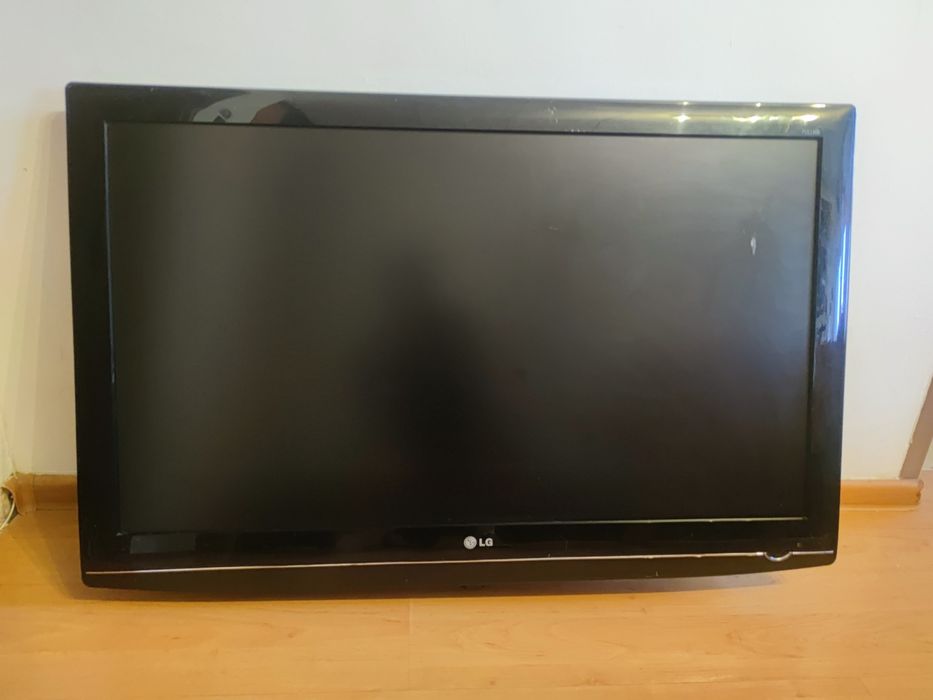 Telewizor LG 42LG5000