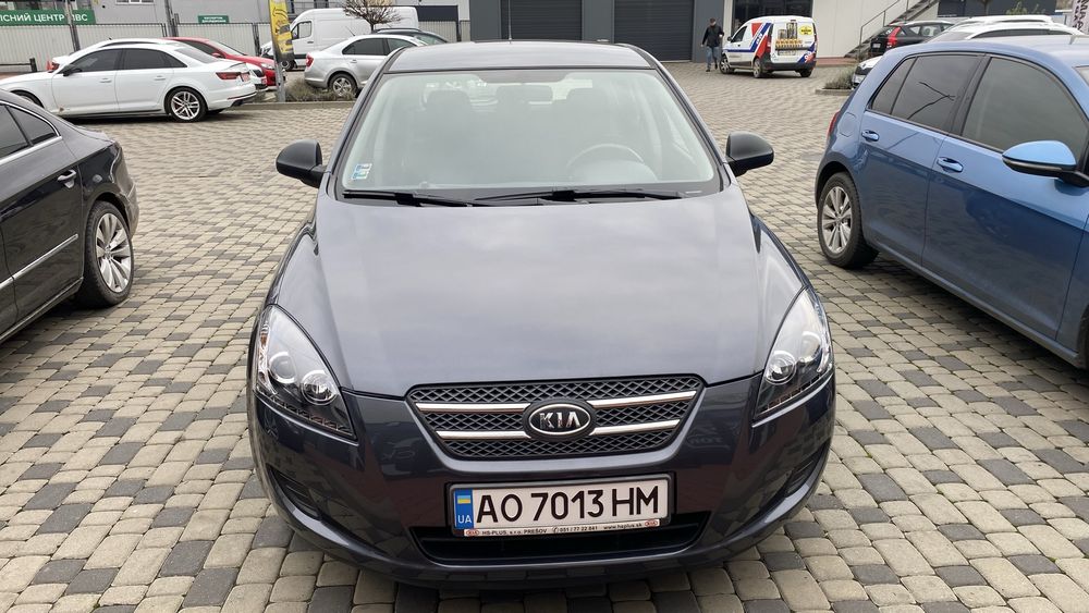 Kia ceed ed 2008 року