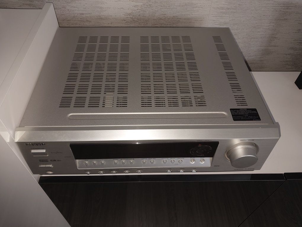 Amplituner Onkyo TX-SR304E