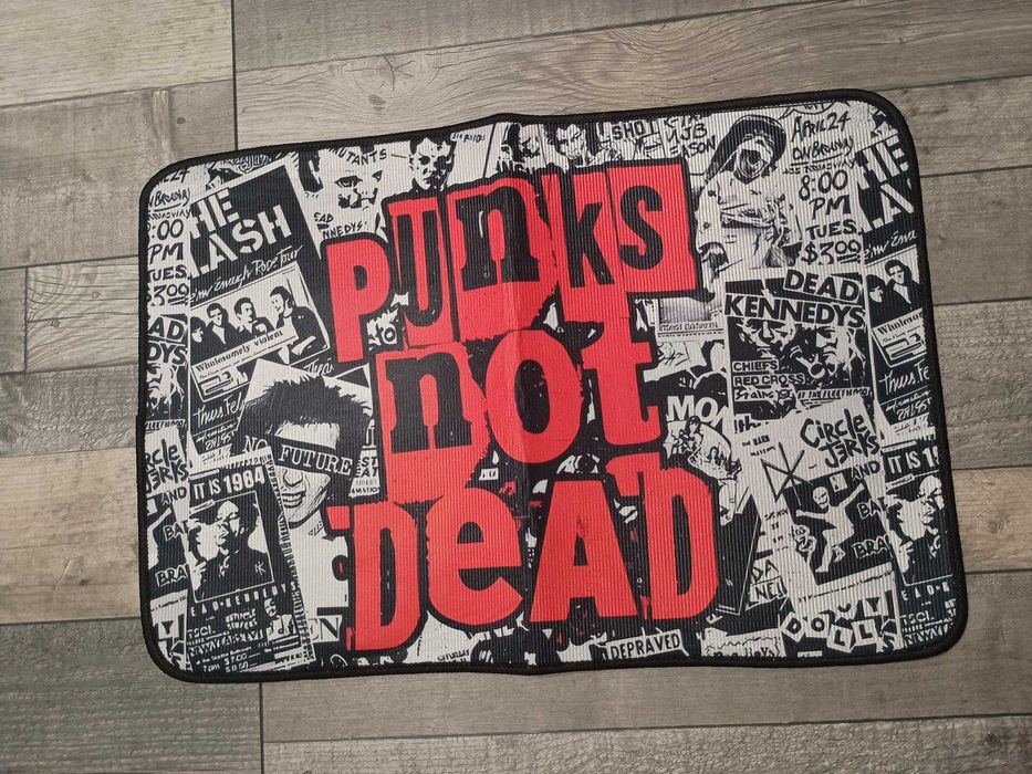 Wycieraczka NOWA pod drzwi Punks not dead punk gotyk one size