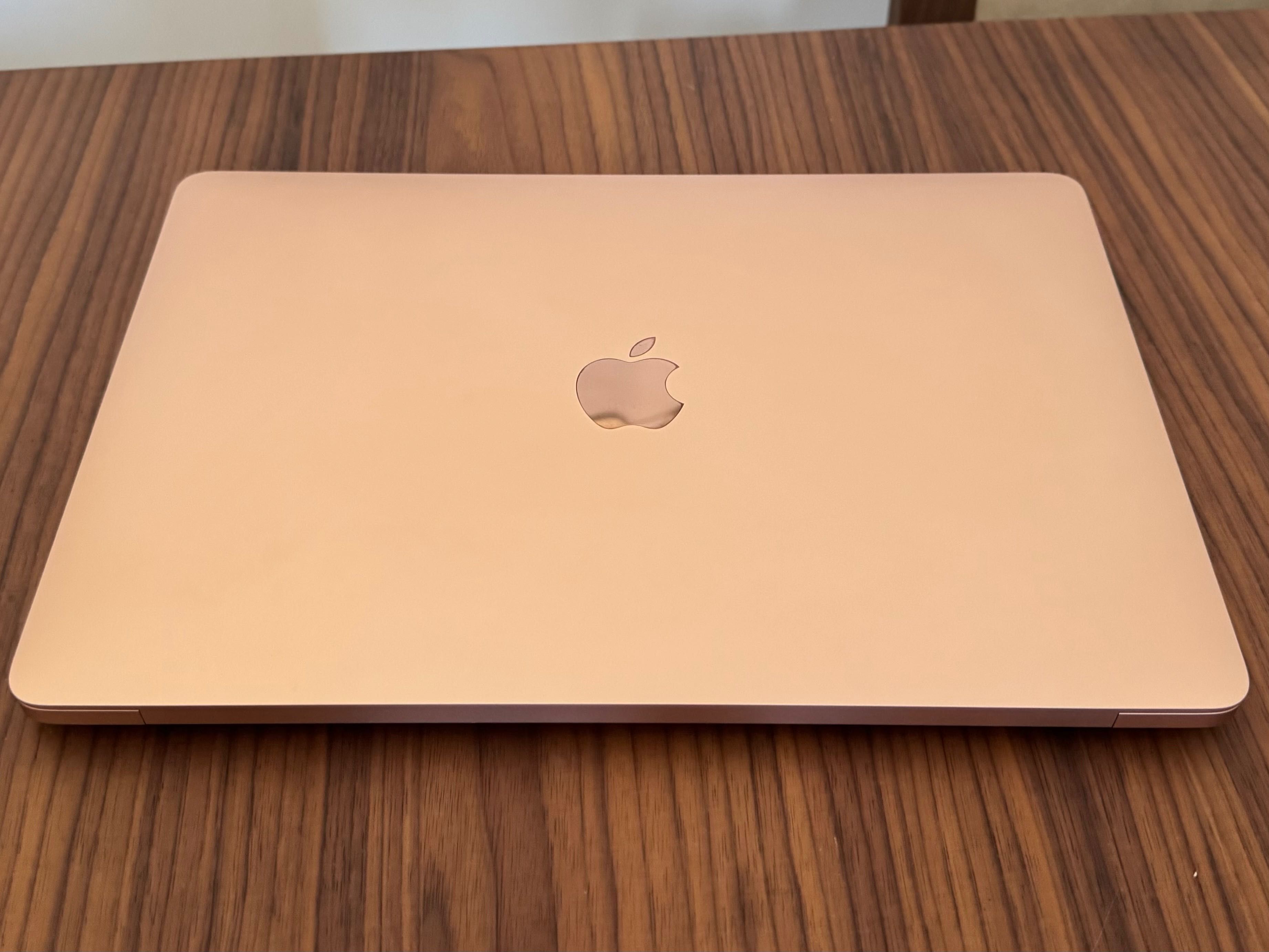 Macbook Air M1 2020, 16Gb RAM, 256Gb SSD