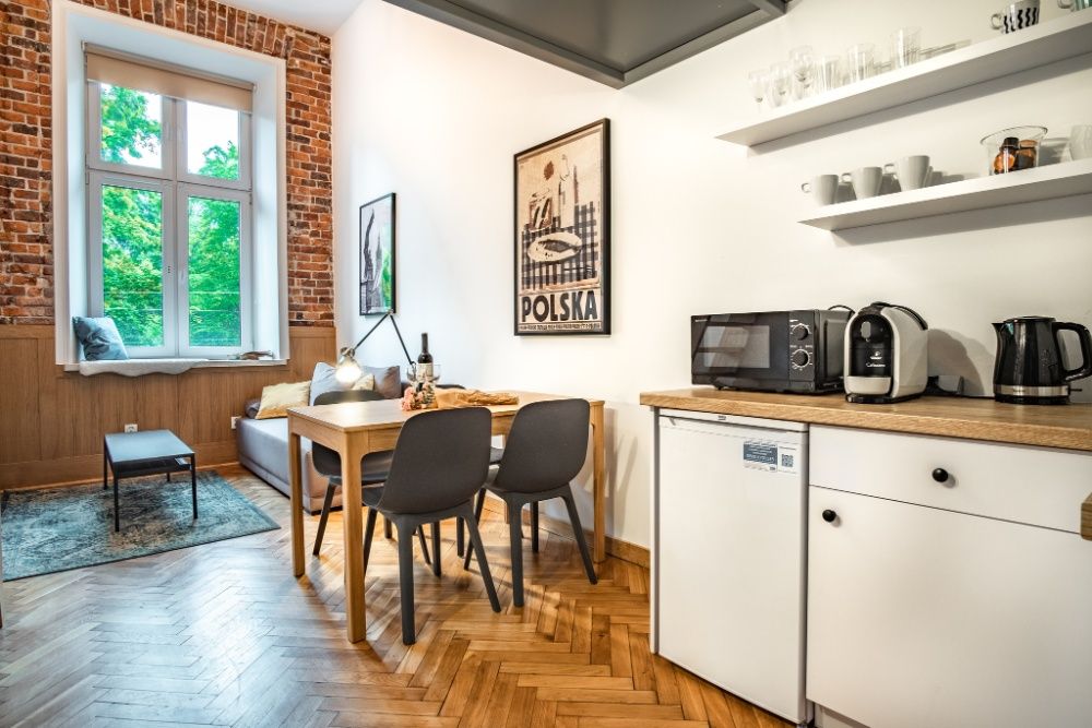 Mieszkania na doby w centrum :: Klimatyzacja :: do 4 osób