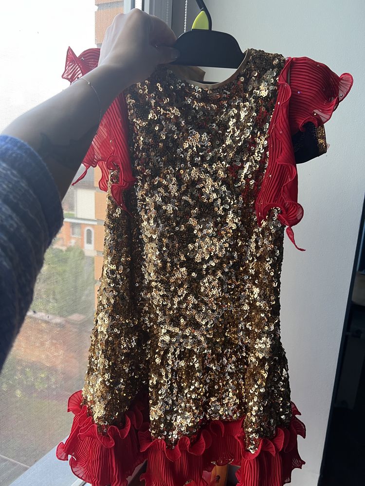 Плаття костюм на дівчинку золота рибка 4-7 років 116-128 см