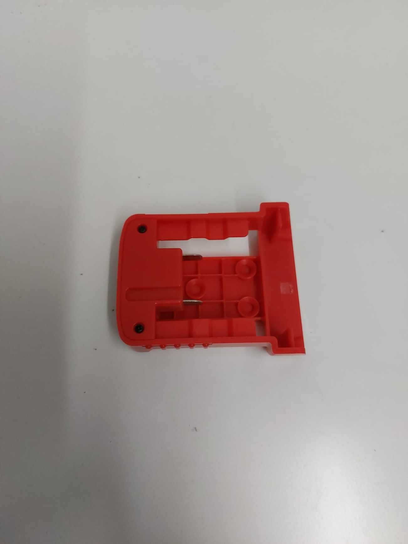 Adapter ładowarka USB USB-C na baterie MILWAUKEE M18