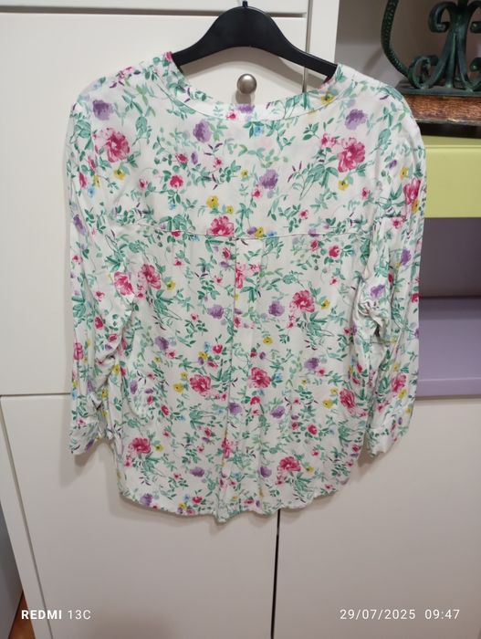 Blusa florida, tamanho M