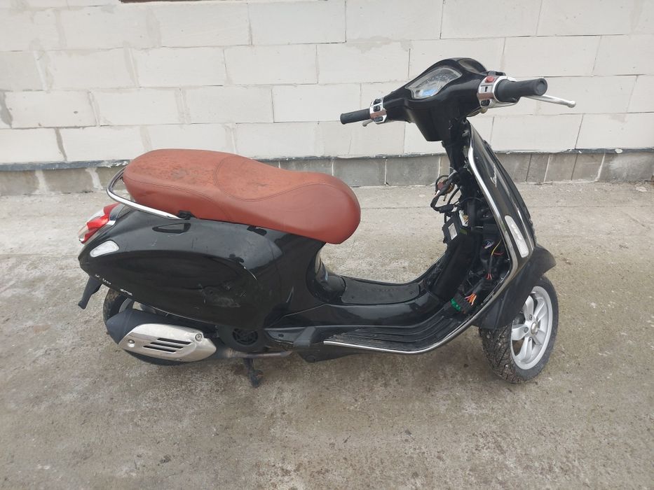 Piaggio vespa primavera 125 abs led