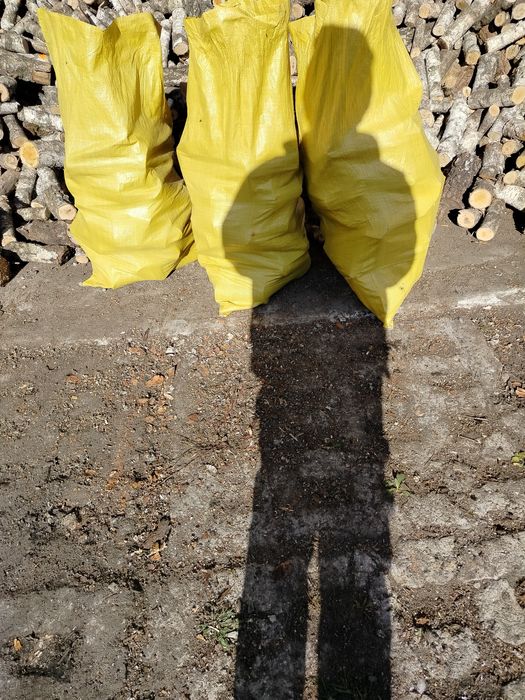 Drewno opałowe w workach przyjmuję zamównienia