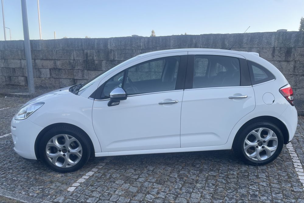 Citroen C3 igual a novo