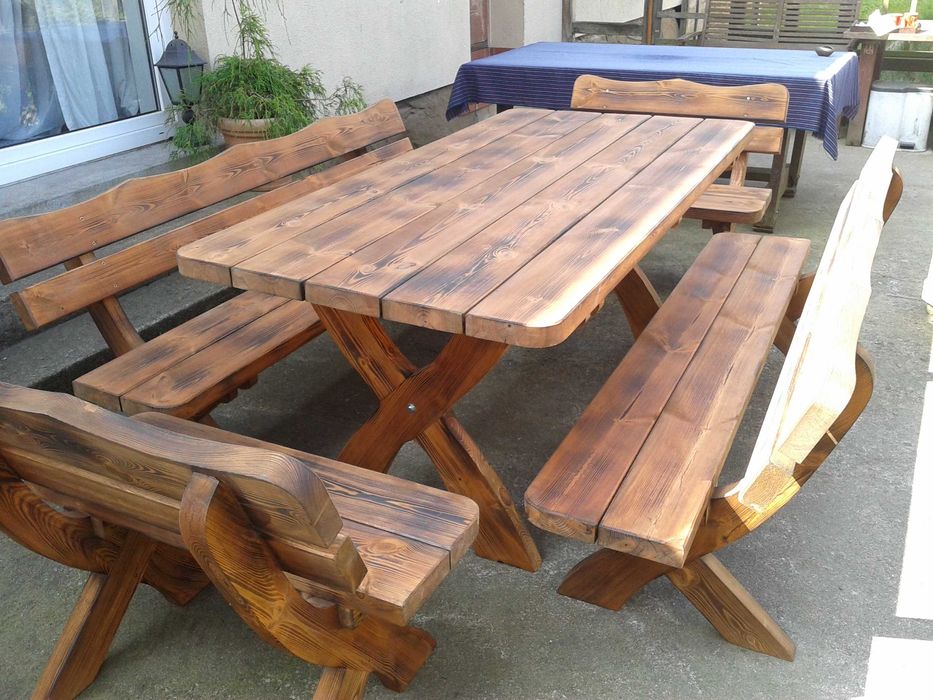 Meble ogrodowe - piękny komplet ogrodowy