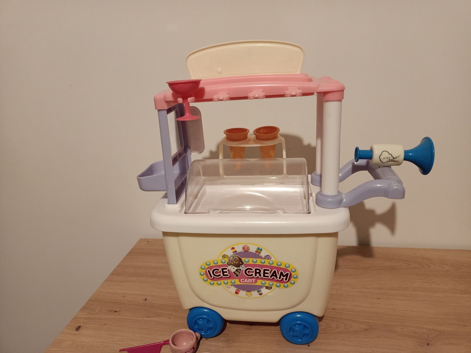 Smyk. Dough Ice Dream Cart, Lodziarnia do masy plastycznej.