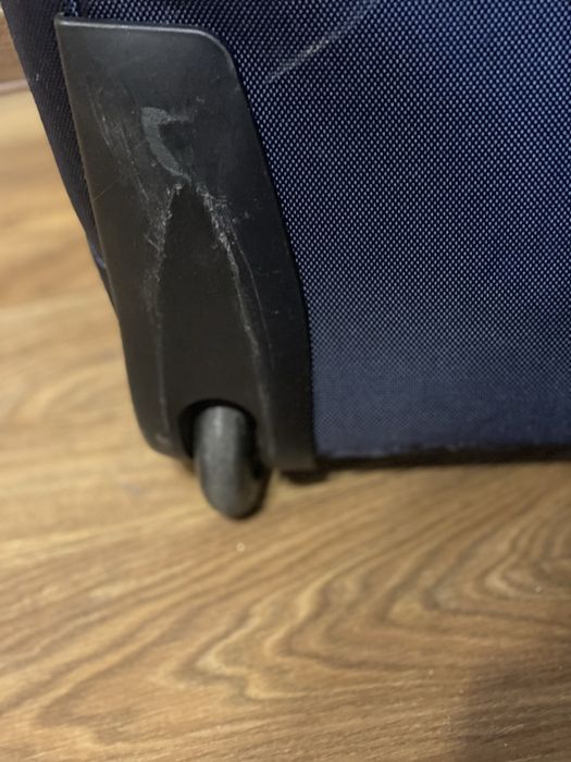 Сумка на коласах, велика валіза на колесах