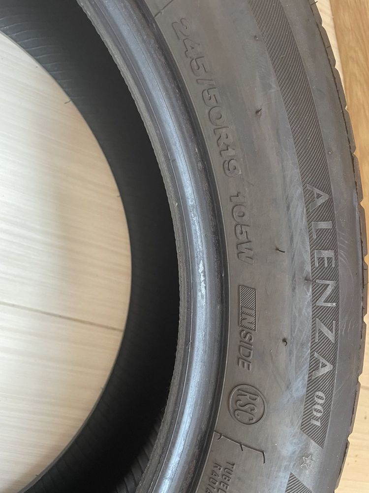 Шини літні нові Bridgestone 245/50 R19 Runflat made in USA