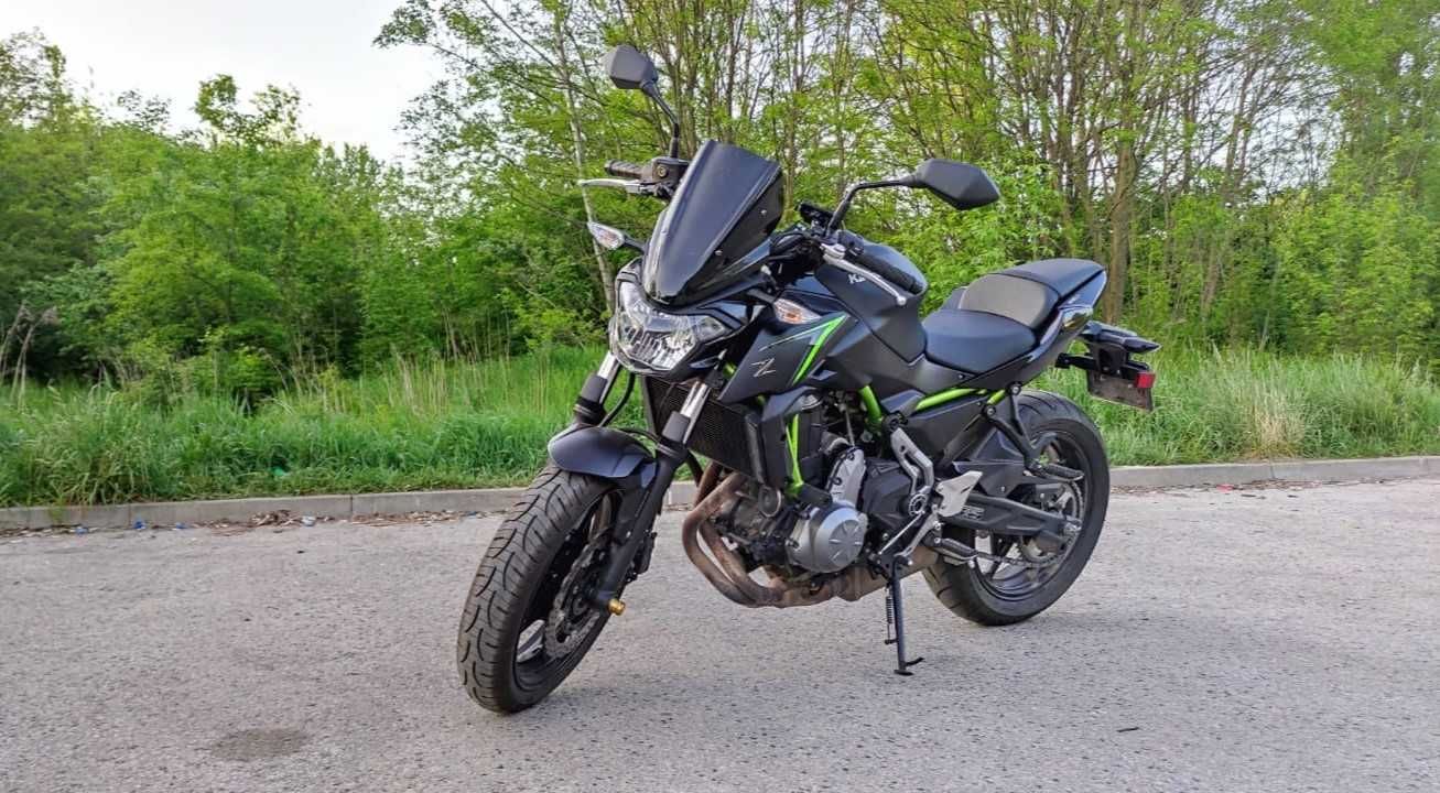 Kawasaki Z650 ABS. 2018r. 13k km. Nowy kufer Centralny na dwa kaski