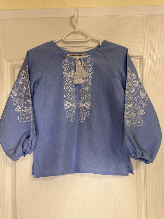 Вишиванка на дівчинку