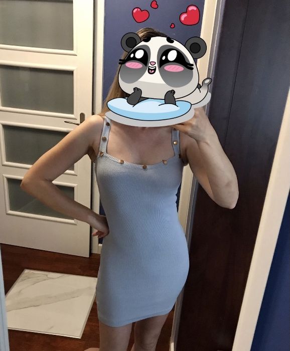 Sexy błękitna sukienka z nitami roz. S/M