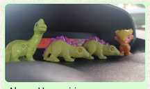 Kinder dinossauros para trocar