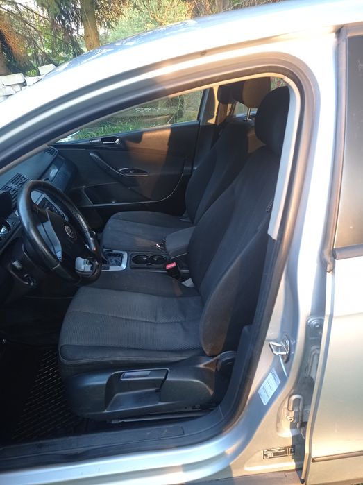 Passat b6 2005r 1.9 TDI 105km sedan