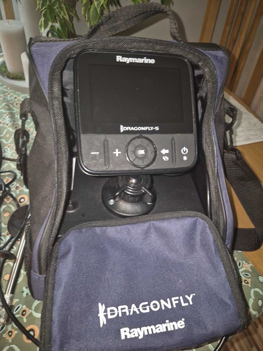CENA W DÓŁ  1350!!! Echosonda Raymarine Dragonfly 5 Pro