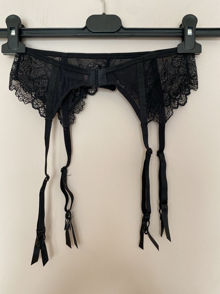 pas do pończoch hunkemoller rozmiar S