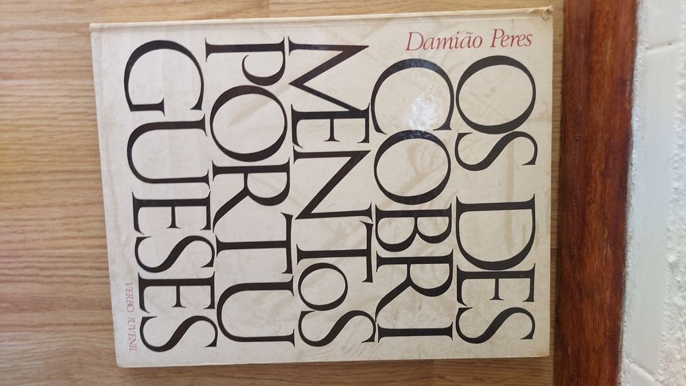 Os Descobrimentos Portugueses de Damião Peres