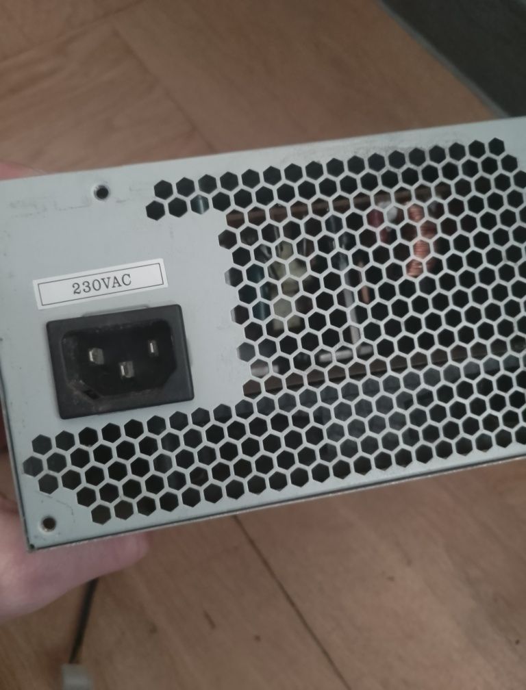 Блок питания на 400W