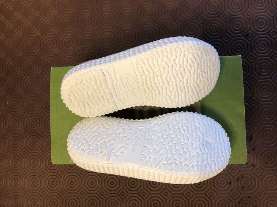 NOVAS Victoria Framboesa