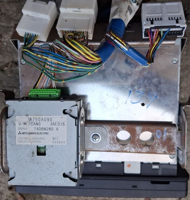 Citroen C-Crosser Outlander II Peugeot 4007 Radio Nawigacja 8750A139