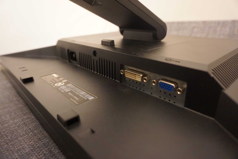 Monitor 22 DELL E2210f / Łódź/ Możliwa większa ilość