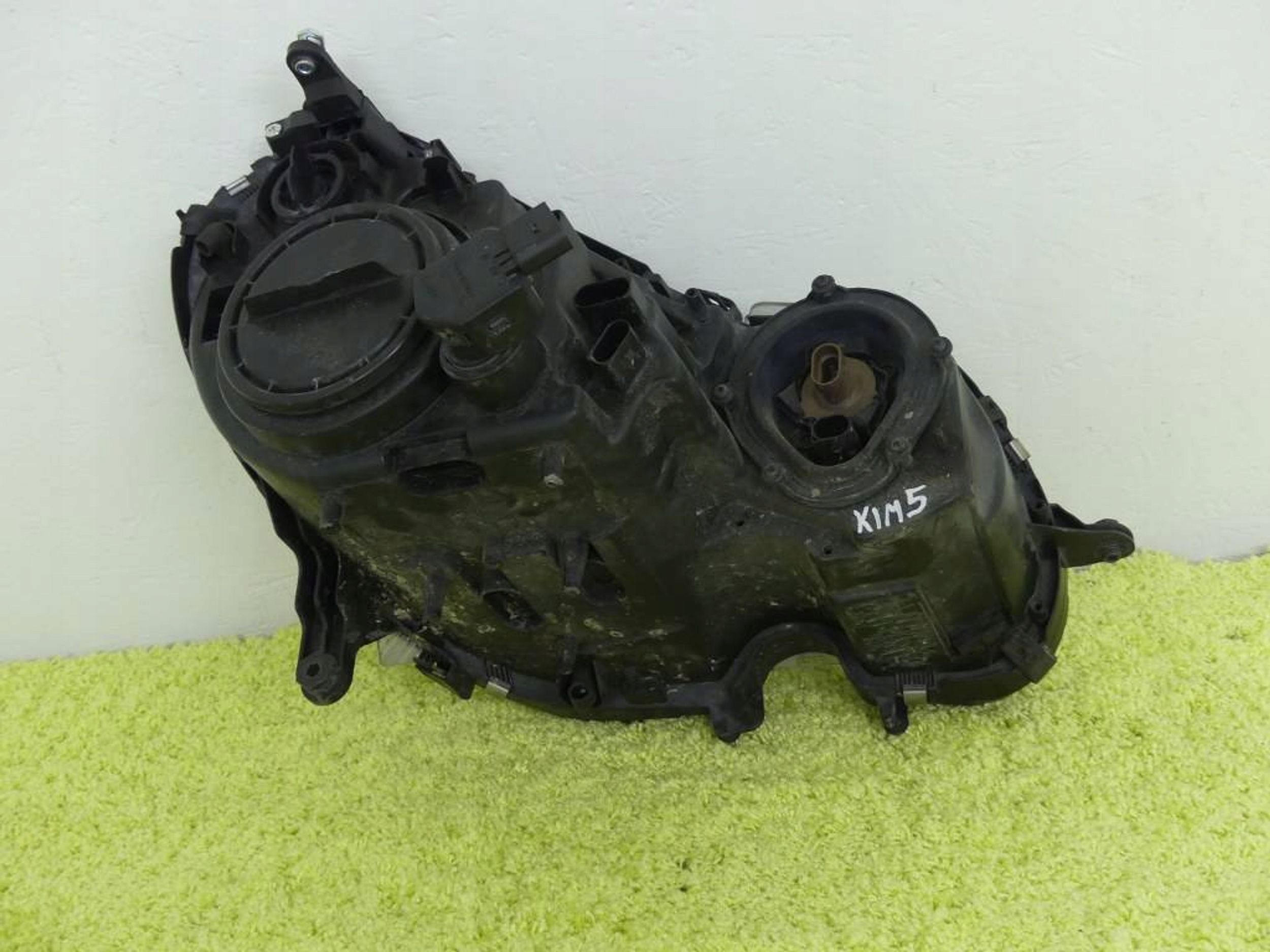 Lampa przód lewa mercedes E soczewka Europa Super