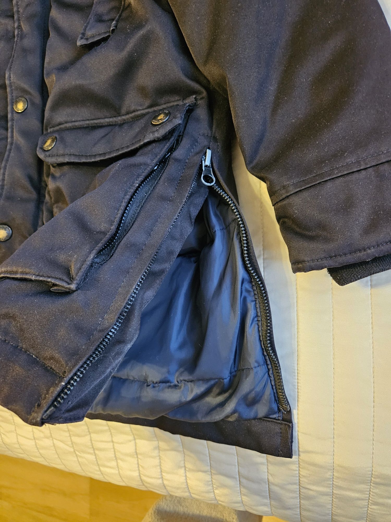 Oddam kurteczkę chłopięca zara 122