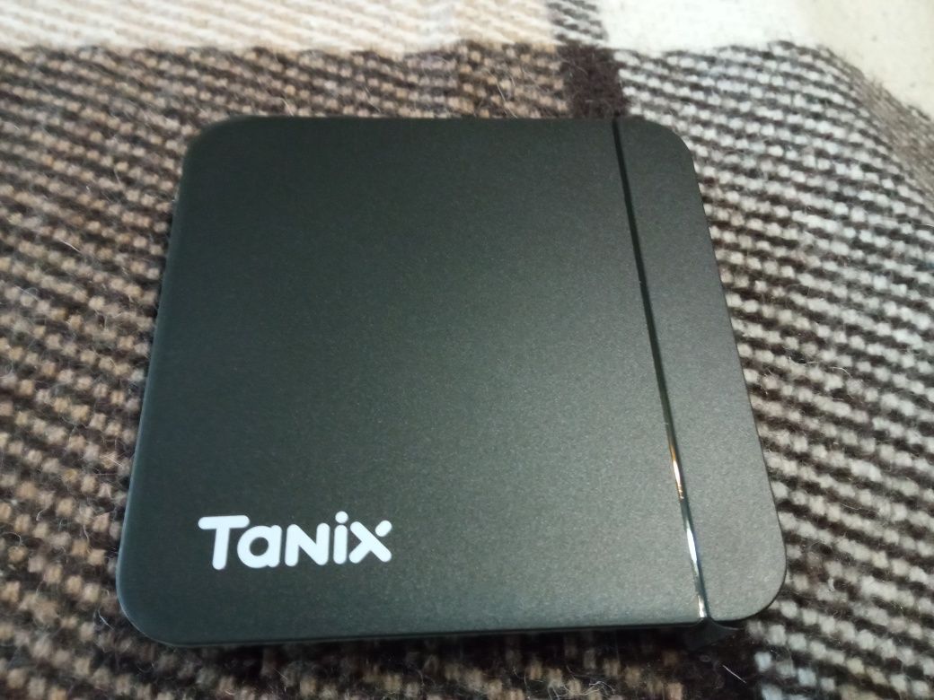 TV Box Tanix W2 Pro 4/64