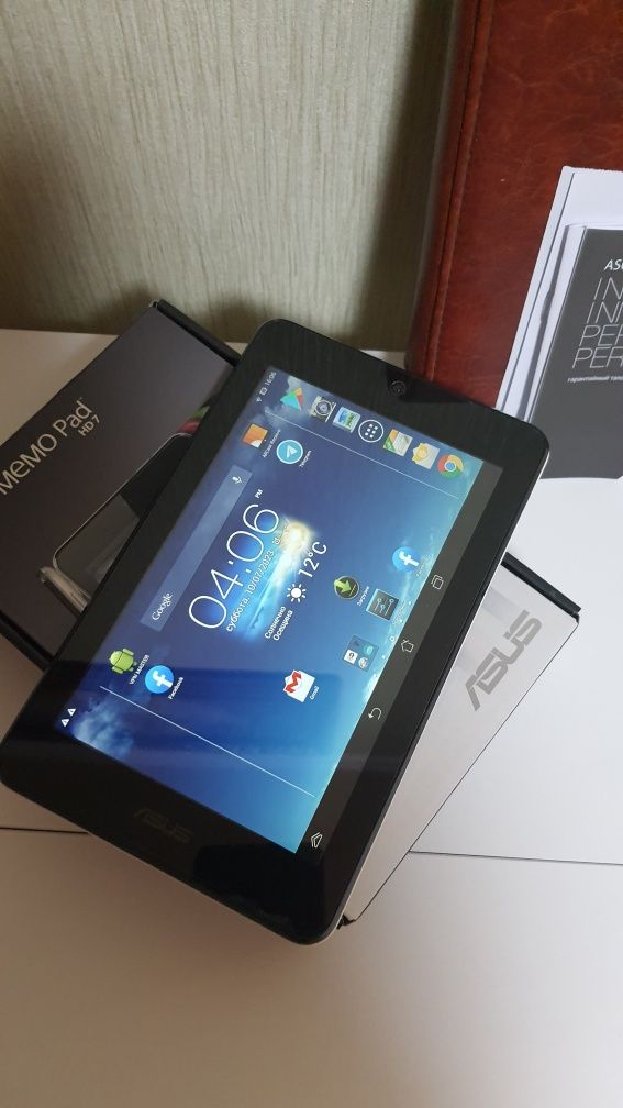 Планшет білий Asus memo pad hd7