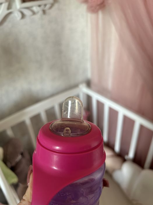 поїльник бутилока Чашка-непроливайка Philips Avent з м'яким носиком 6+