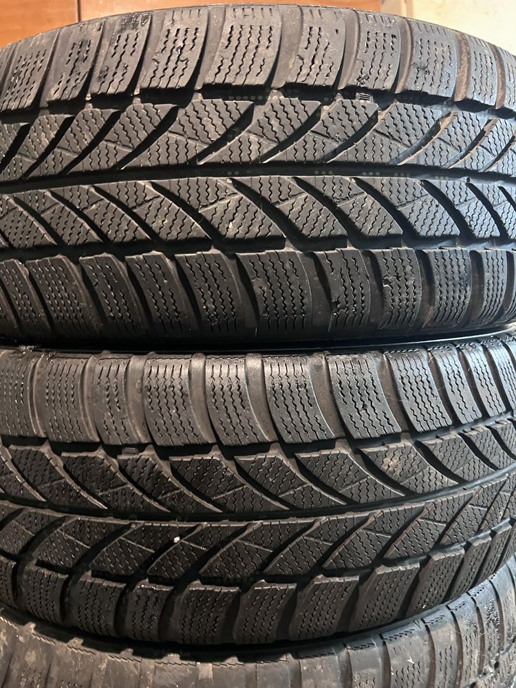 Резина Зима 185/55 R16 MAXXIS