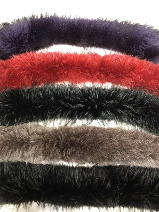 Опушка на воротник,капюшон,бубоны для ручной работы