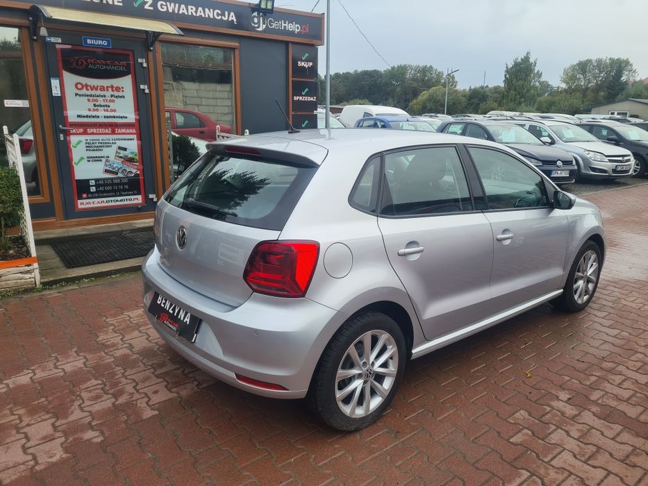 Volkswagen Polo / 1,0 benzyna / Niski Przebieg / Klima / Alu / czujnik