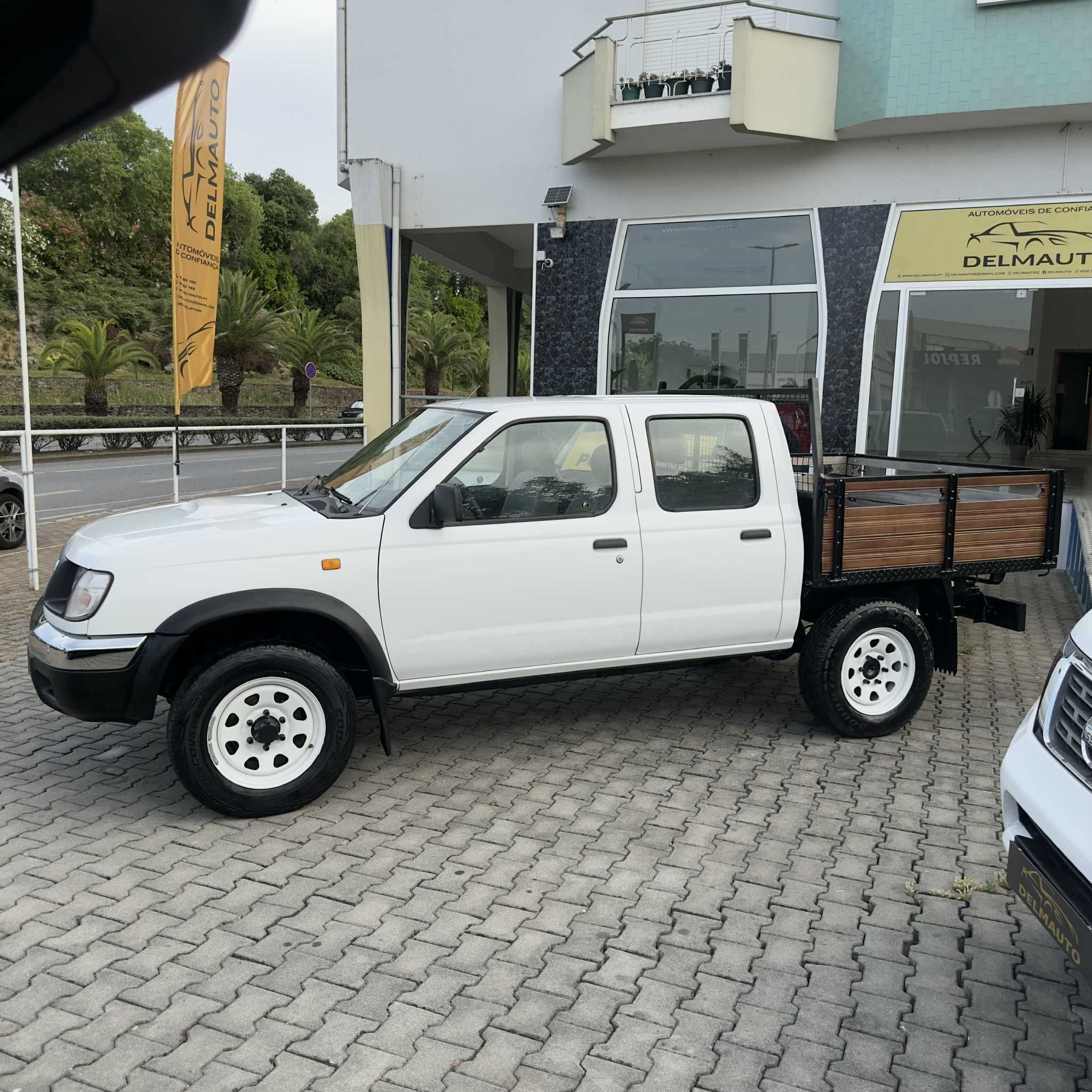 Nissan D22 2.5 TD 4x4 Cabine Dupla