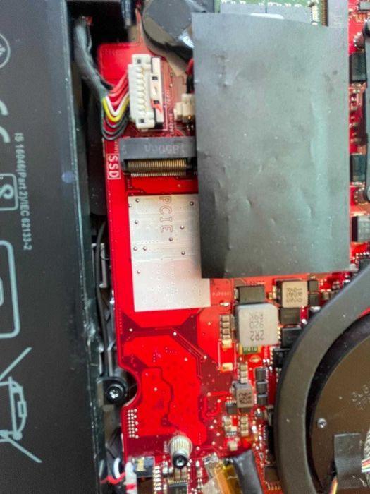 ASUS ROG Zephyrus M GU502GV para peças e carregador