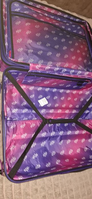 Валіза  велика з полікарбонату фірми iFLYMiami