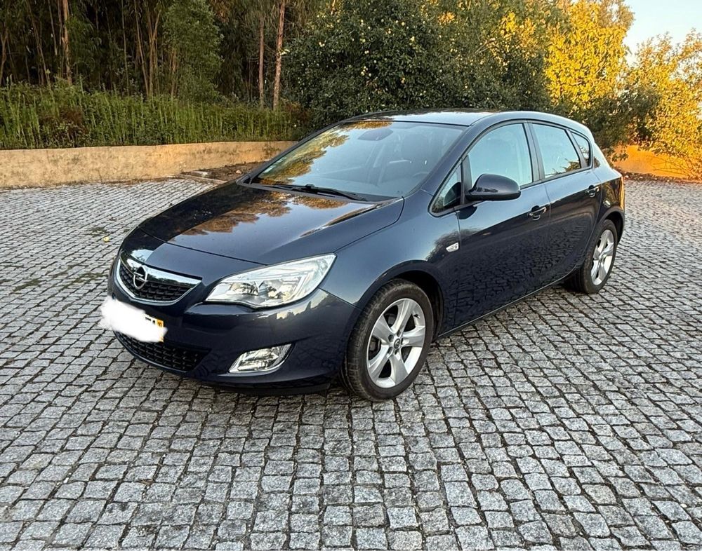 Opel Astra 1.4 cc IMACULADO