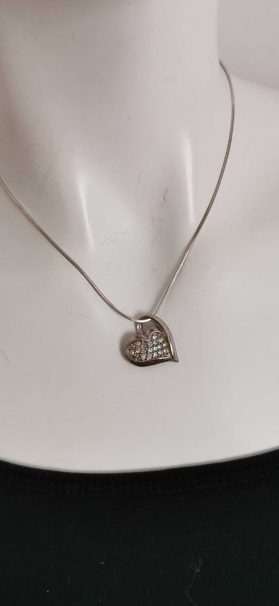Zawieszka w kształcie serca serce wisiorek cekiny srebro 925