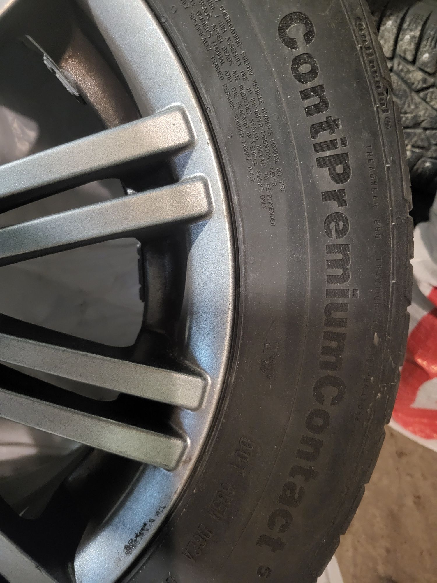 Stilauto SR1200 7x16 5x114.3 ET41 DIA67.1 шини 215/60 R16 Continental