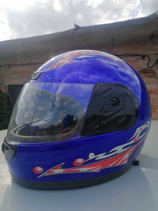 Продам шлем мотоциклетний